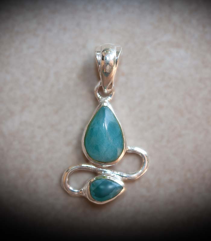 Doppel-Larimar-geschwungen Doppel-Larimar-geschwungen